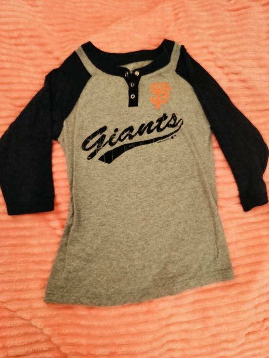 Genuine Merchandise Other - Genuine Merch San Francisco Giants Gray & Black Lincecum 55 Tee - Kid XL/Women S